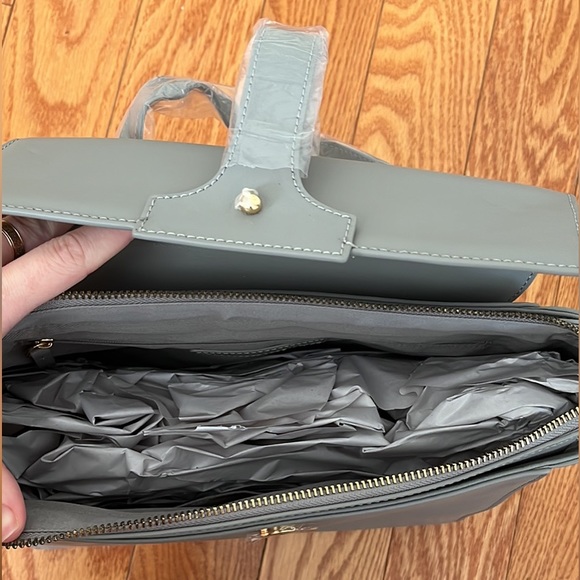 Brand new grey purse/satchel - Picture 3 of 7